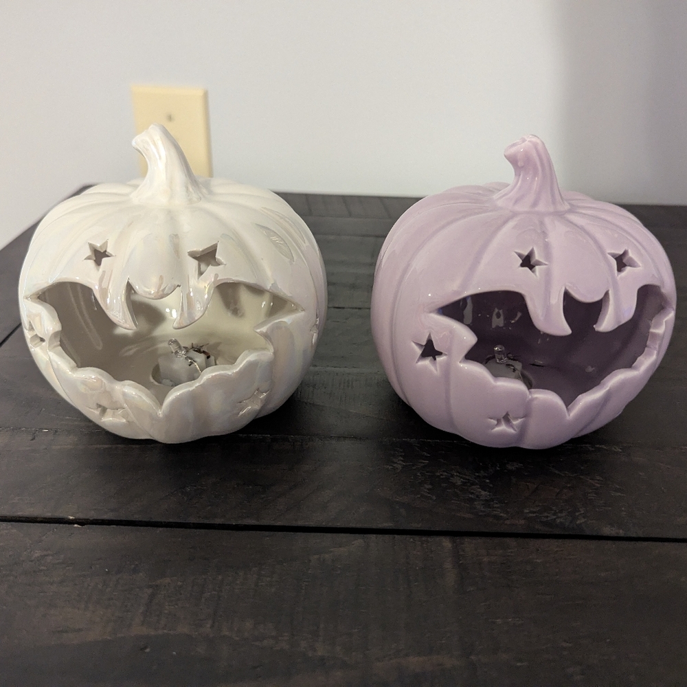 Kirkland 2 Ceramic Light Up Pumpkins